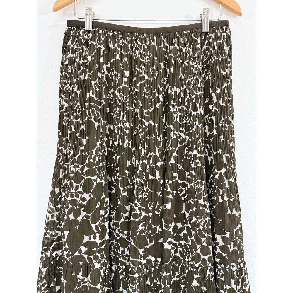 Uniqlo Chiffon Tiered Skirt Printed Olive Pleated Maxi Midi Elastic Waist L - Picture 4 of 10